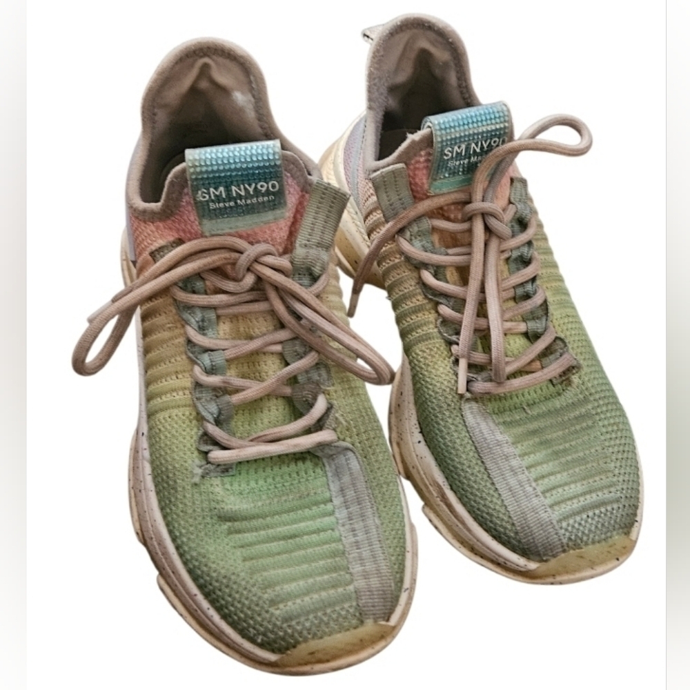 Steve Madden SM NY90 Women's Rainbow Sneakers Size 10